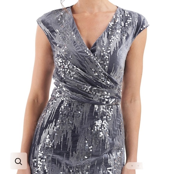 JS Collection June Faux Wrap MIDI Dress Size 12 Gray Blue Cap Sleeve Velvet - Picture 3 of 12